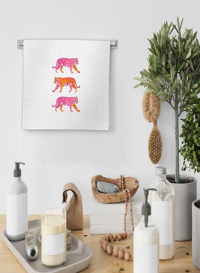FIicy Pink Tiger Decor Hand Towels, Trendy Animal Tigers Preppy Decorative Hand Towels for Bathroom Kitchen, College Girl Dorm Decor (16x24 Inch) - Image 5